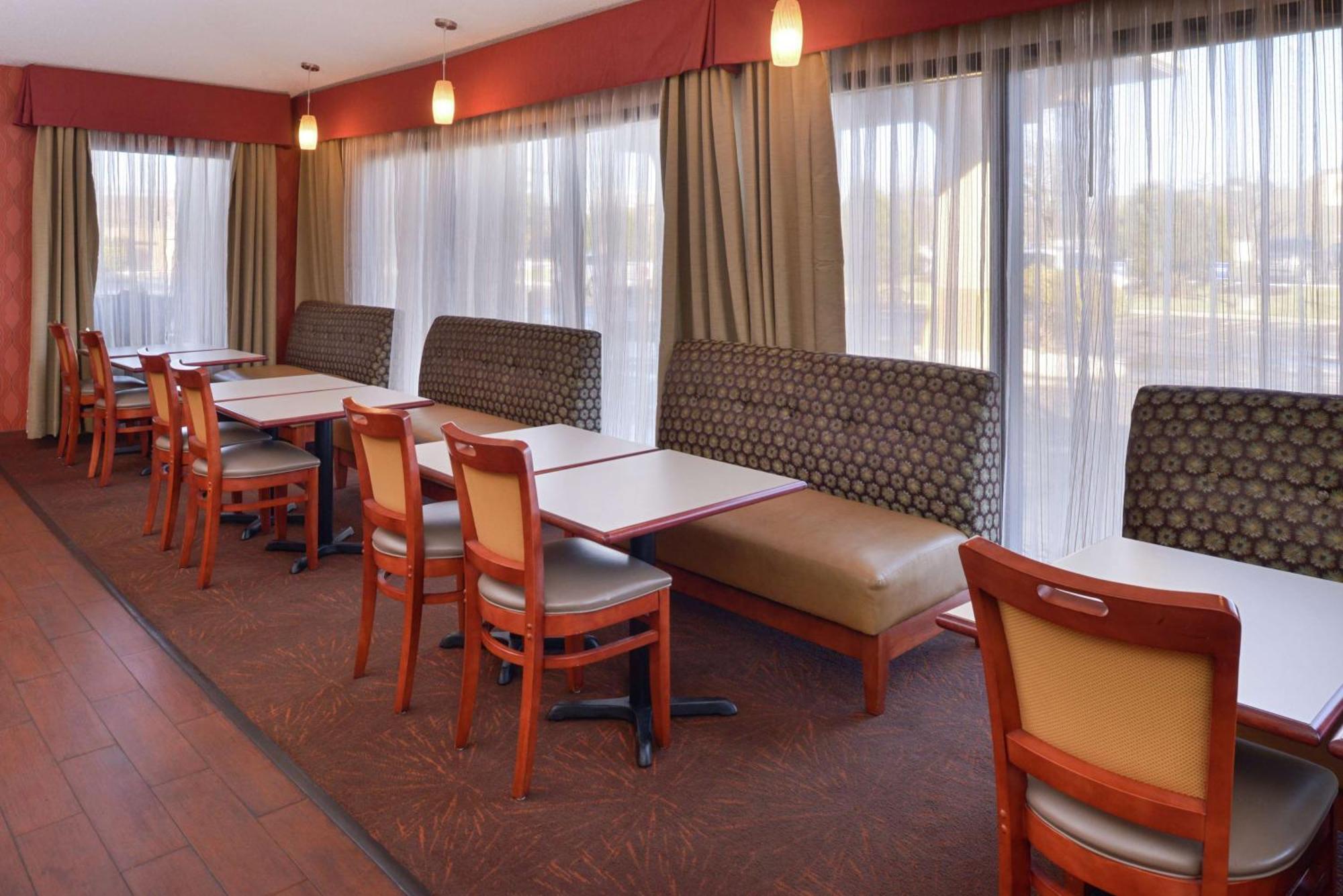 Hampton Inn Columbus-East Pickerington Buitenkant foto